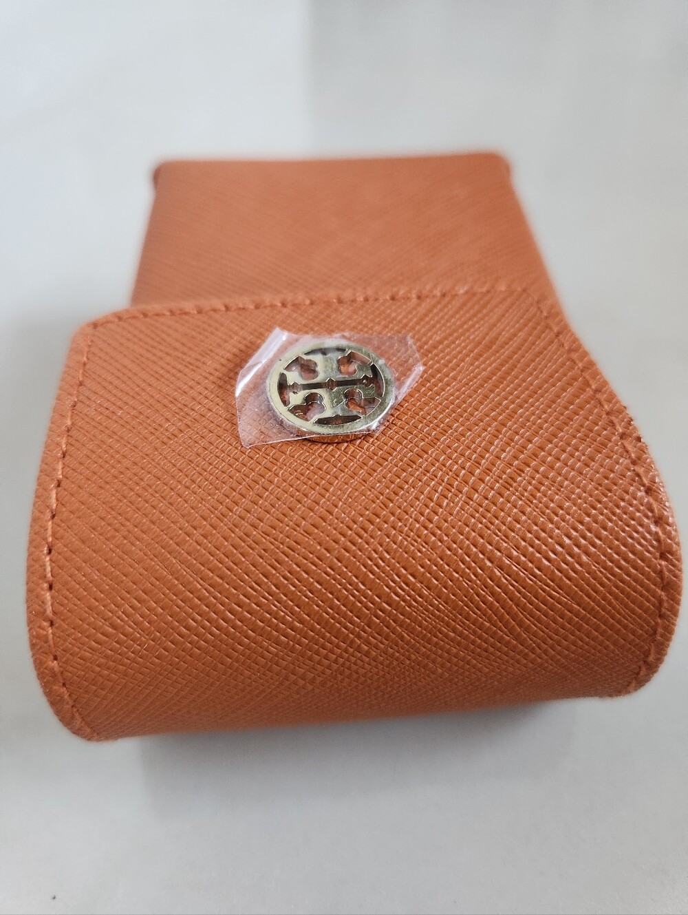Tory Burch Jewelry/Watch Case - Picture 4 of 9